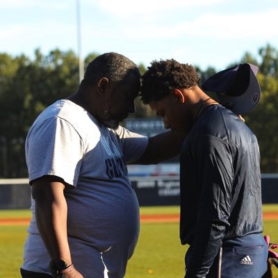 SGHS,3.4 GPA ,Baseball⚾️,2025,UTIL,@south_cometsbsb, 404-512-7833