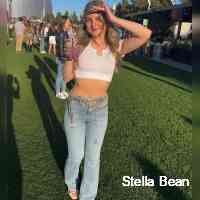 stellaean8_5's profile picture. 🌟sending my selfies to nasa because i’m a star 🌟