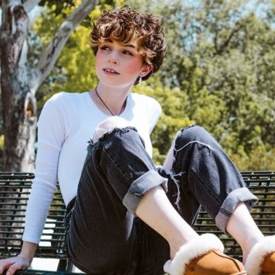 SarahViriBrooke Profile Picture