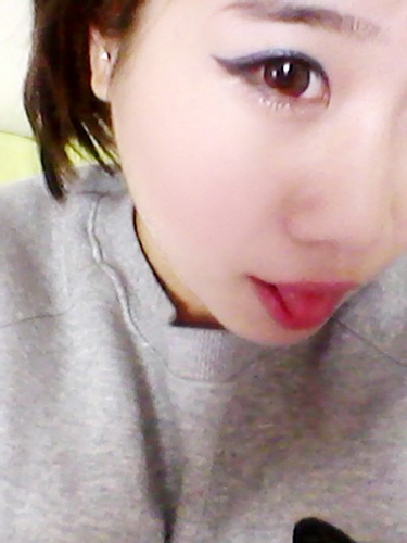 aingdqd's profile picture. 부산..21..맞팔하고멘션♡