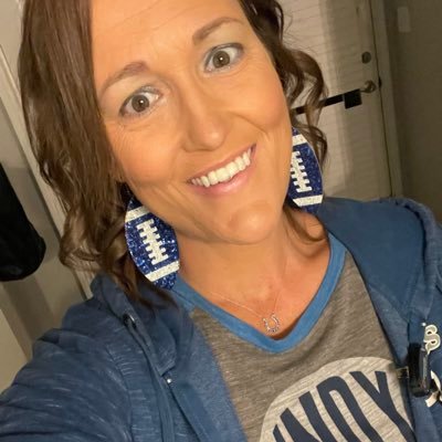 Wife. Mom of 4. Football junkie. Colts are my #1. Here for the Colts chaos, NFL news * Boiler up! 🚂 Oncology NP #cancersucks