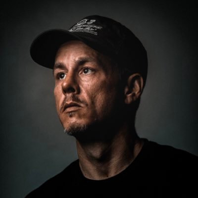 Crypto and Investing Enthusiast | Avid Photographer