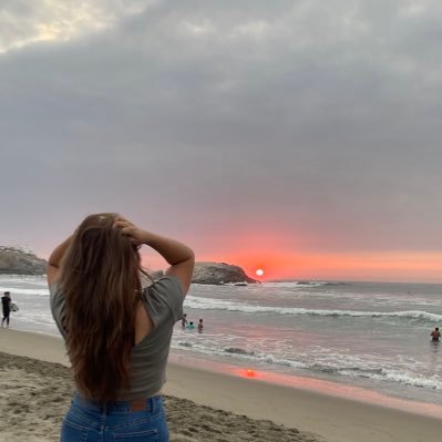 Mari03R's profile picture. Respirar y continuar ✨