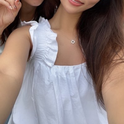 rina2096972's profile picture. 