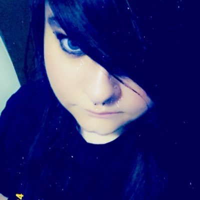 XCookiecorpseX's profile picture. I mainly retweet things