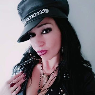 I am Mistress Dark Angel a Professional Dominatrix(pro Domme) currently based on nz but starting to tour the world 
Office account of Mistress Dark Angel