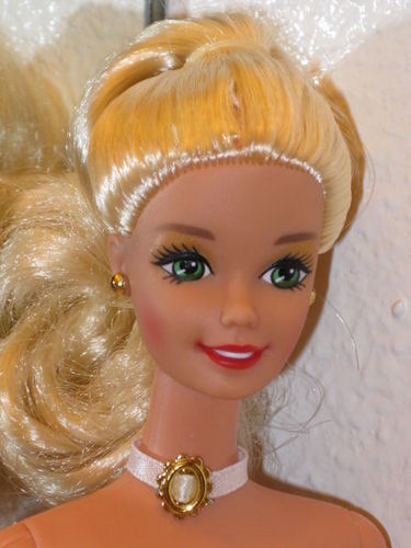I Deeply Love Barbie !