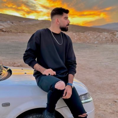 matinmahmodii's profile picture. برای مرگ جوانم،برای ماندن پیر…