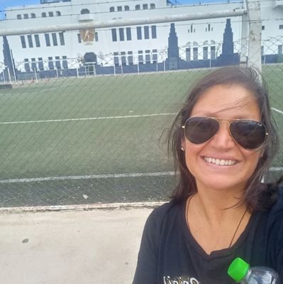 @tallerescbaoficial💙🤍 -
🌹
🎸 Fan de la buena música 🎷🎤 -
♋ Canceriana -
📚 Lic. En Trab Social -