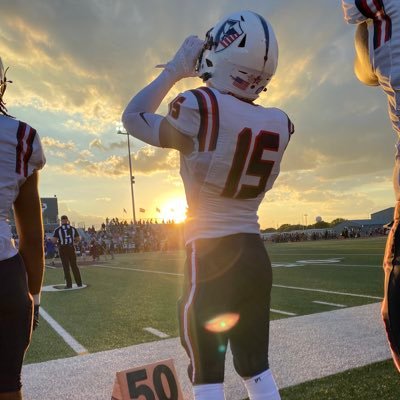 ( @SAVeteransFball ) C/O ‘25 | QB/WR/OLB | 5,11 200lbs |