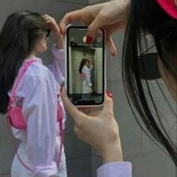 NelFen23421's profile picture. 