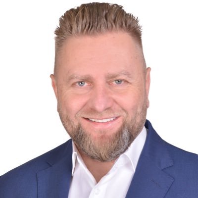 robertmirek1's profile picture. Nie lubię głupoty! Stronnictwo Pracy🇵🇱. Międzynarodowa Fundacja Pozarządowa „Fundacja Trójmorza”. Ukrainian League of Industrialists and Entrepreneurs,