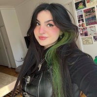 olivia (@olivia_crowley) 's Twitter Profile Photo