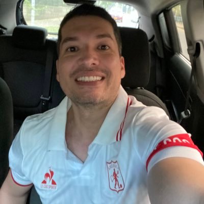 🇭🇰🇭🇰🇭🇰🇭🇰🇭🇰🇭🇰 Un día mi viejo me dijo “vas a sufrir mas que disfrutar con esta camiseta, y por eso te vas a enamorar de ella” cuanta razón tenia.