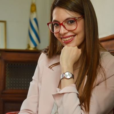 Presidenta de la Junta Departamental de Montevideo | @juntamvd | Politóloga | @MovAlbaRoballo | @Frenovadorauy | @seregnistas95 | Feminista en (de)construcción