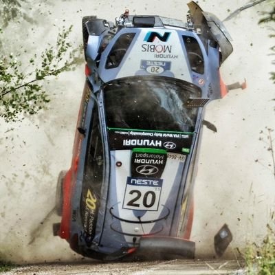 Rally fan from Finland 🏁

Tweets about (motor) sports.