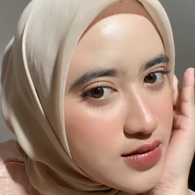 feed your own ego, i’m busy. bye.