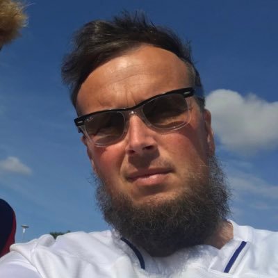 Husband, father, Dog Lover, Engineer, Writer, Manchester United Fan