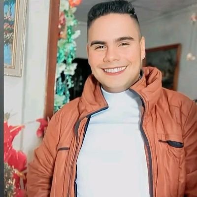 *Por que encajar cuando nací para  sobresalir 
*venezolano-español 
*Animador 
*Modelo en formación 
