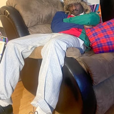 m1ckeymens's profile picture. So who are you again?