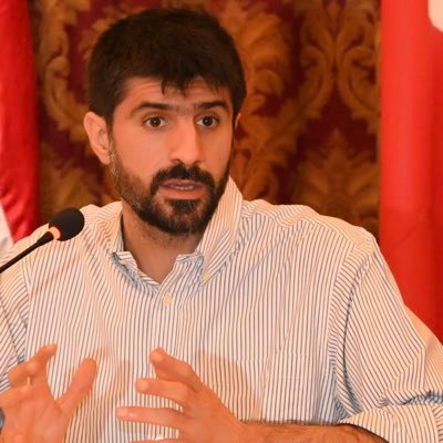 Senior writer and journalist at @alakhbarnews covering the Levant
كاتب وصحافي في جريدة الأخبار متابع لشؤون الهلال الخصيب