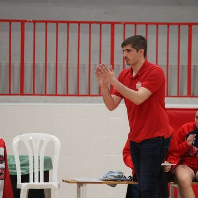 adrianjimo5's profile picture. 🏋🏻 Fisioterapeuta
🏀 Entrenador de baloncesto: Jaén CB
Profesionalismo y pasión en cada paso del camino