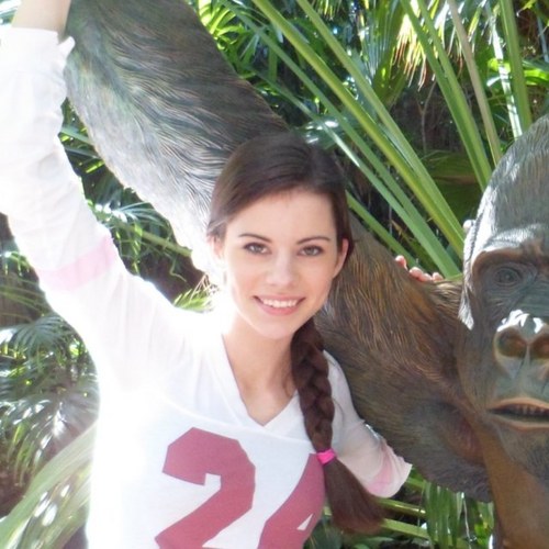 HallieTaylor793's profile picture. 