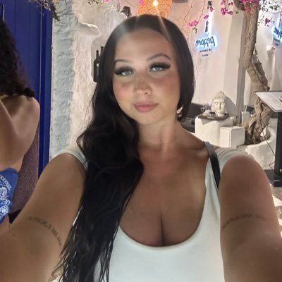 toriaaa_x's profile picture. you know what it is