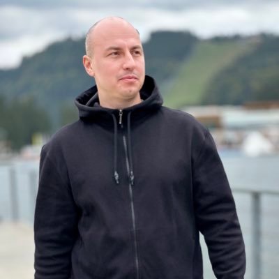 Vitaliy786091's profile picture. Real estate agent, Crypto investor