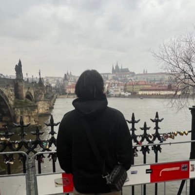 M3HRSH4D95's profile picture. 