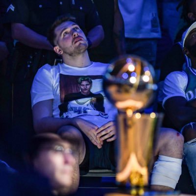 JakeTakes_'s profile picture. random sports thoughts
