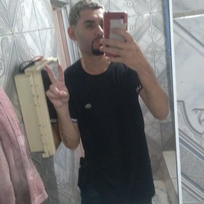 Lucas207531's profile picture. 