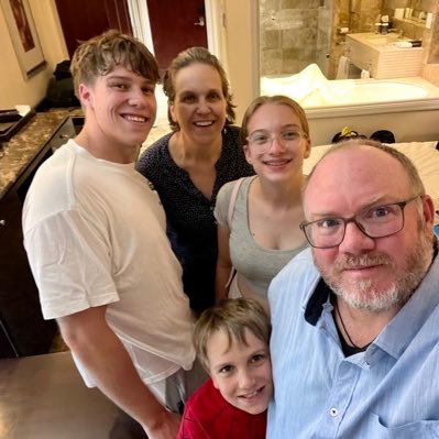 SuperKwazi's profile picture. Photojournalist for hire! Shoots just about everything! Likes assignments, biltong, friends, music etc. (but not necessarily in that order)! Enjoys living!