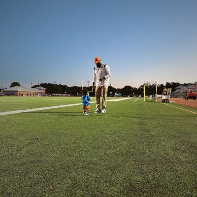 Special Teams Coordinator & Tight Ends Coach for the Benedict College Tigers | Cincinnati Native | #AyZiggy |https://t.co/jrR5FzftHQ