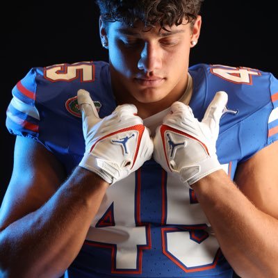 Christ folllower. Edge @GatorsFB