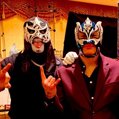 🇲🇽 🇺🇸 #LuchaBrothers Fan account| @PentaElZeroM & @ReyFenixMx | EXCLUSIVE Photos & Videos | #AEW #ROH ✨FOLLOW #TasteofLucha on IG✨ #luchalibre #luchabros