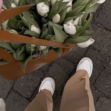 safe_02's profile picture. سأنتظر الفرح و كأني على موعد مَعه ، و سيأتي يوماً و يغمرني بإذن الله 🌿.