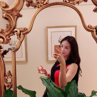 Emmaaaa156's profile picture. 🙃 I love to make new friends 👫
🎂 Wish me on__ 🍩🎂
🥰 Love to be loved ❤️
✌️My attitude is based on how u treat me 😎
😎 Fav. Place- your heart 🥰❤️