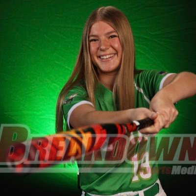 RHP/UTL | Edina High School Varsity #19 | Minnesota Catalyst 16u National Schmoll #19 | 2026 | email: ella.meyer2026@gmail.com