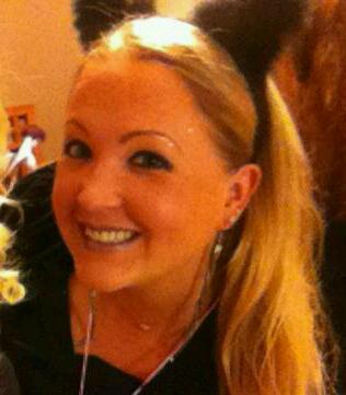 BARGURL824's profile picture. Unapologetic music enthusiast, PROUD Hazelnut, RockBoater, & Independent Pampering Consultant @ Perfectly Posh