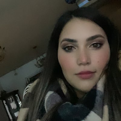 PaolaPizarroo's profile picture. 