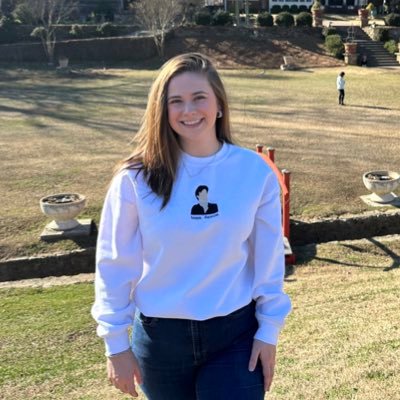 annaleeshiloh's profile picture. | 27 | this is for the lions | 🌲