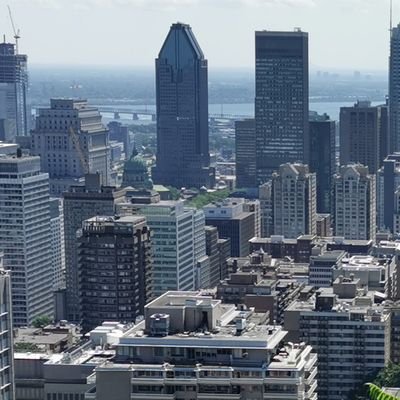 Visitez Montréal en photos et en vidéos sans filtre.