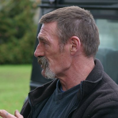 SimonRiley_tf's profile picture. 2024/02/17
サブアカウントとして作成
仕事で使用するKnifeやToolの情報収集用
活動中はKiku KnivesのToolを使用
目的はKnife＆Toolsの情報交換できる方とのコミュニティ形成

※アニメ、玩具銃、自称自衛官、自称消防士に興味なし。その界隈の者は回れ右前へ進め。