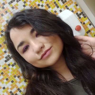 Estudiante de audiovisuales 🎬
Amo la música
aguante airbag 💖