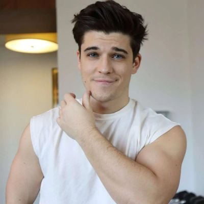 Hello everyone! My name is Michael and i'm a huge fan of Sean O'Donnell. He's a guy of many talents and this FAN ACCOUNT is dedicated to him and his career! :)
