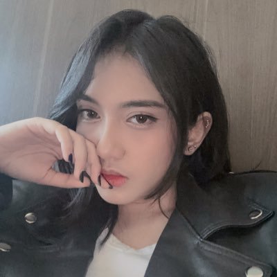 04’ | JKT48’s member | 🎮 | 🏍️| 🤟CP : 0823-1070-8537 (Gigi - ICE)