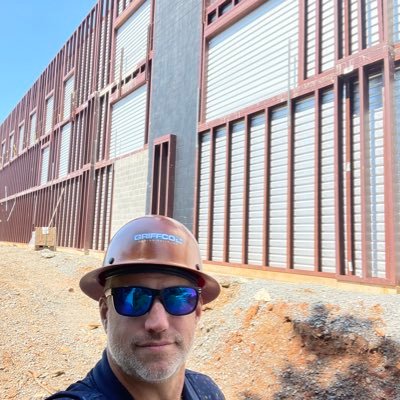 Business is fun, relationships are better. CRE pro focused on retail real estate, Self Storage, brokerage and development nationwide. How can I help???