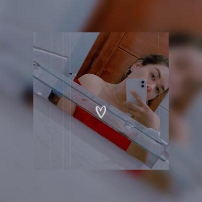 Alexayoon14's profile picture. Que la vida nos sorprenda entonces💚