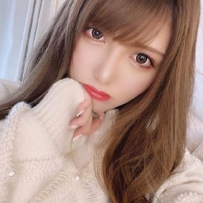 とある裏垢女子のないしょ用垢。えちぃ人仲良くしてくださいね🫧 社会人3年目/隠れ肉食系/雰囲気で決める 絡みやすそうな人フォ口ーしてます